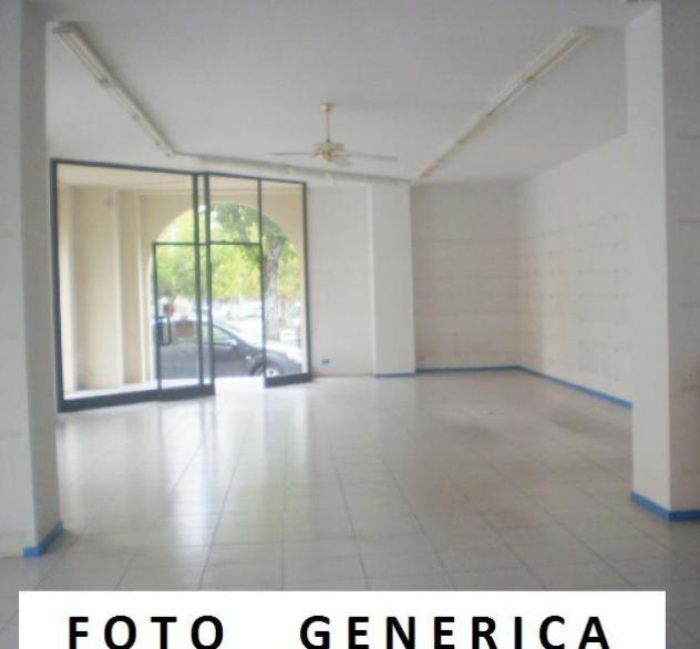 locale di sgombero in affitto a Santa Maria a Monte