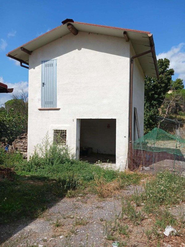 casa semindipendente in affitto a Santa Maria a Monte in zona Montecalvoli