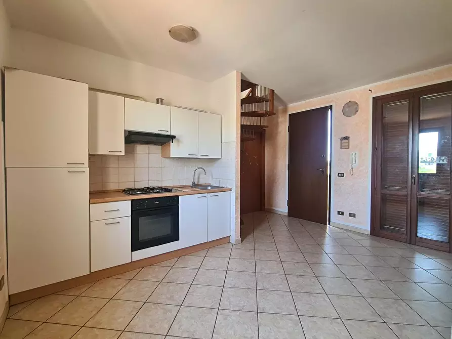 appartamento in affitto a Santa Maria a Monte in zona Cerretti