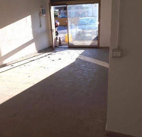 locale commerciale in affitto a Santa Maria a Monte