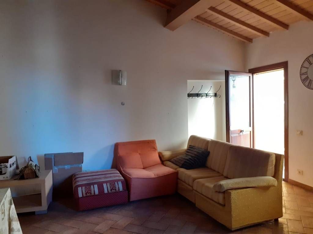 appartamento in affitto a Santa Maria a Monte