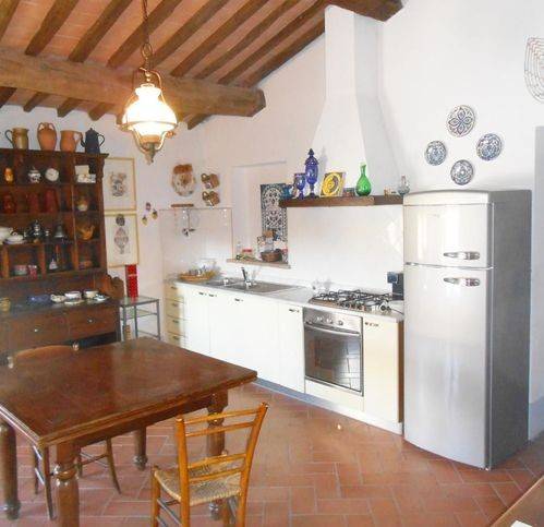 appartamento in affitto a Santa Maria a Monte in zona Montecalvoli