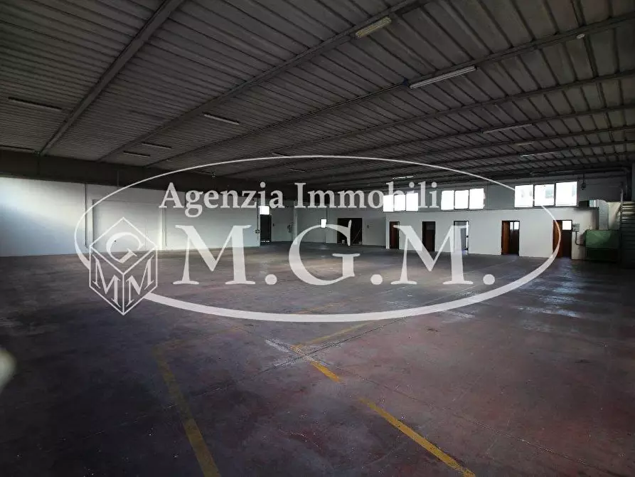 ufficio in affitto a Santa Maria a Monte