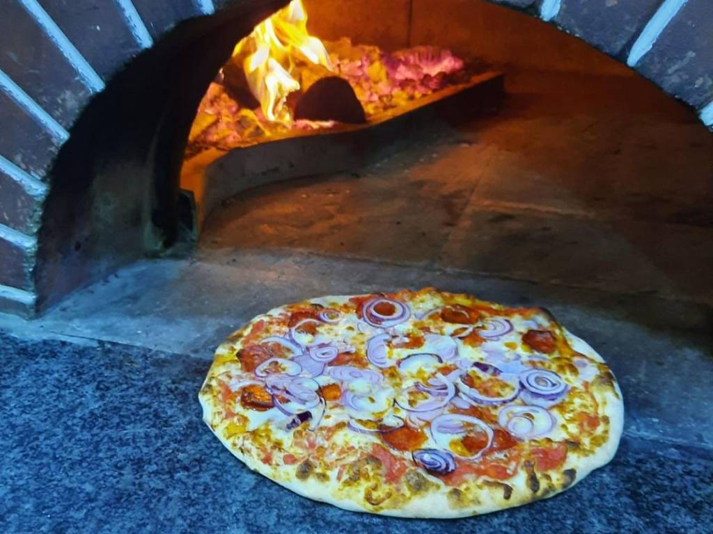 negozio in affitto a Santa Maria a Monte