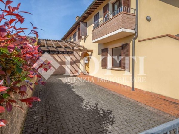 appartamento in affitto a Santa Maria a Monte in zona San Donato