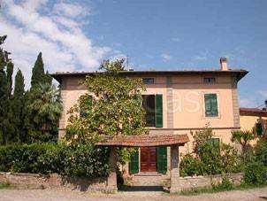 casa indipendente in affitto a Terricciola