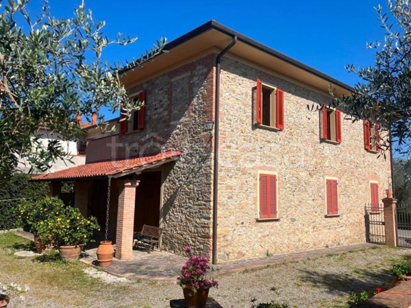 appartamento in affitto a Terricciola in zona Morrona