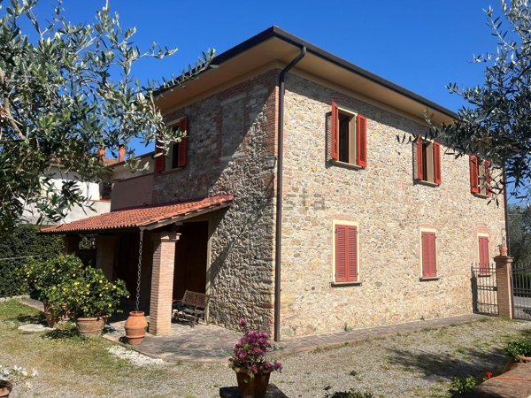 appartamento in affitto a Terricciola in zona Morrona