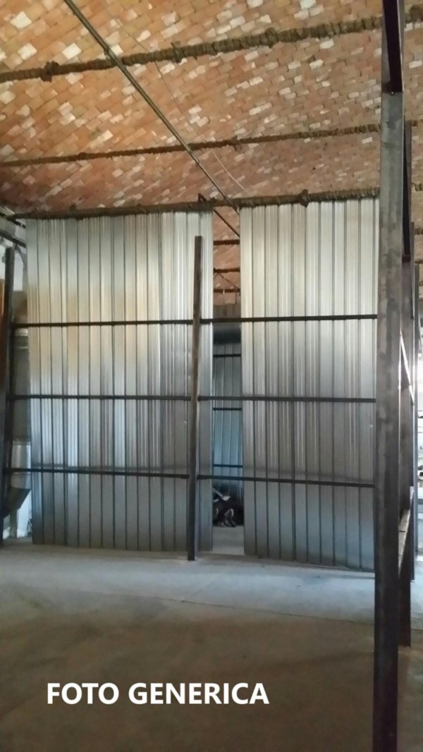 locale di sgombero in affitto a Vicopisano in zona San Giovanni alla Vena