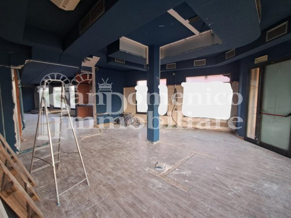 locale commerciale in affitto a Vicopisano in zona San Giovanni alla Vena