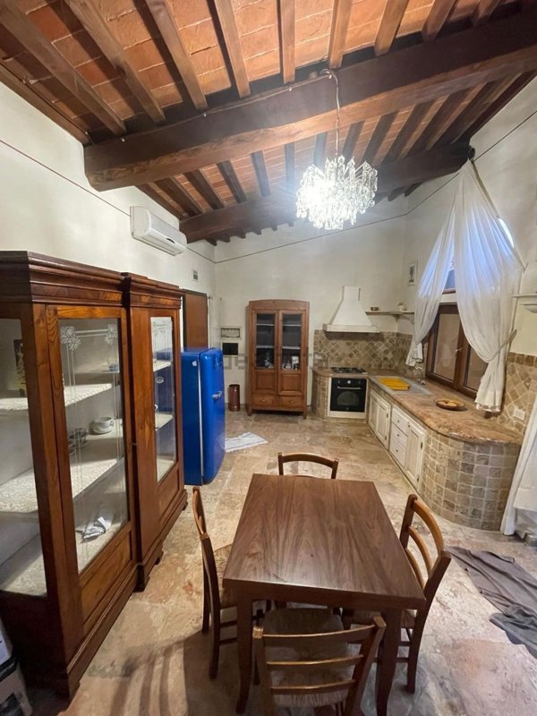 appartamento in affitto a Vicopisano