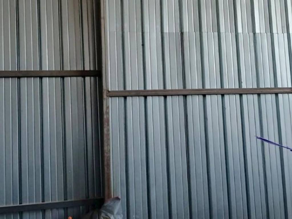 locale commerciale in affitto a Vicopisano