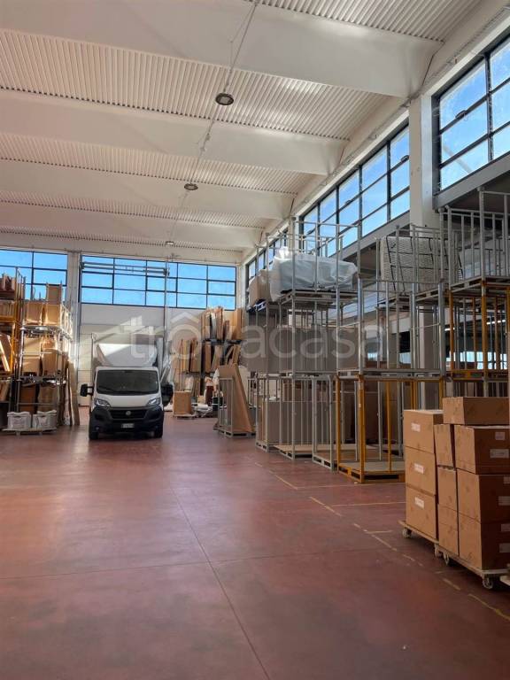 locale commerciale in affitto a Casciana Terme Lari