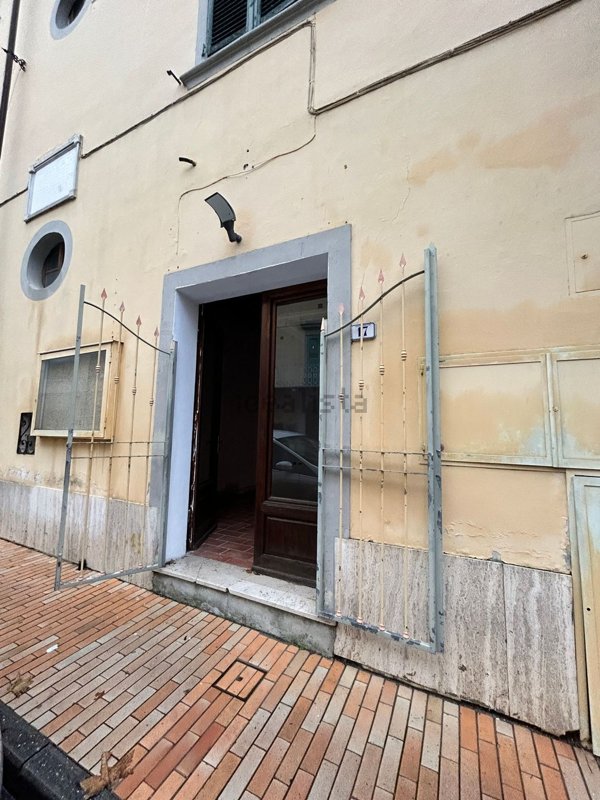 ufficio in affitto a Casciana Terme Lari in zona Casciana Terme