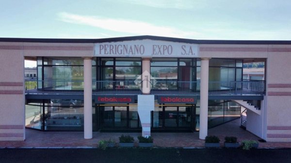 locale commerciale in affitto a Casciana Terme Lari in zona Perignano