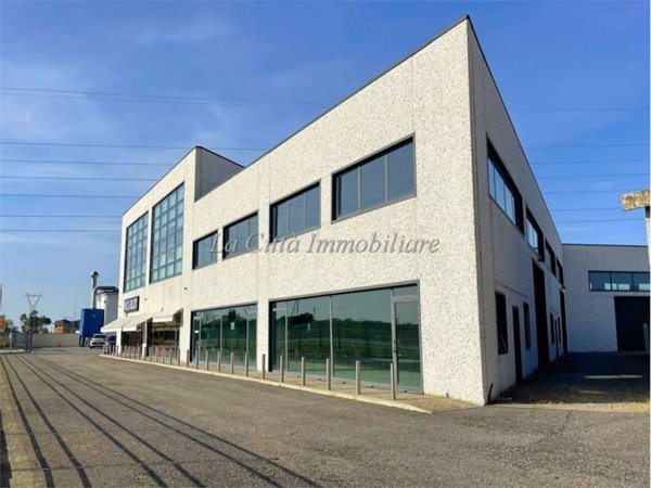 loft in affitto a Romentino