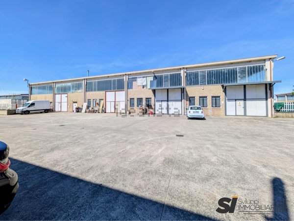 locale commerciale in affitto a San Pietro Mosezzo in zona Mosezzo