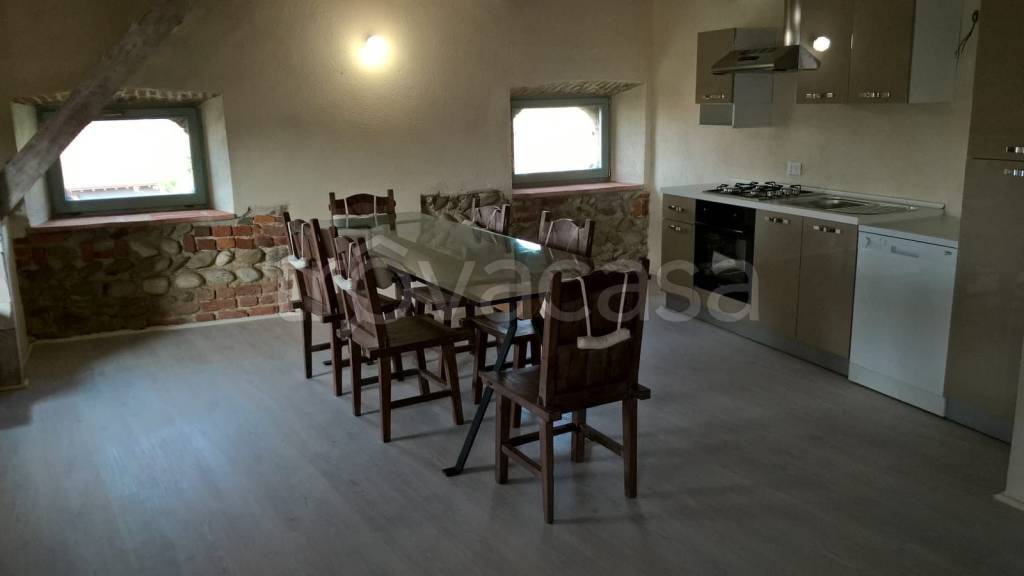appartamento in affitto a Vaprio d'Agogna