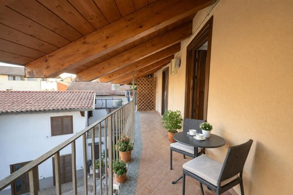 appartamento in affitto a Gattico-Veruno in zona Veruno
