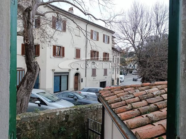 negozio in affitto ad Anghiari
