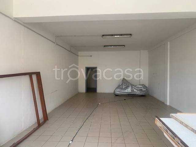 locale commerciale in affitto ad Arezzo