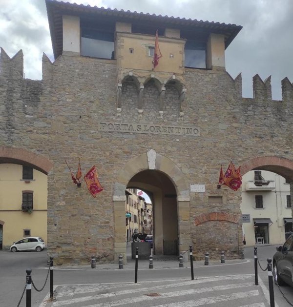 negozio in affitto ad Arezzo