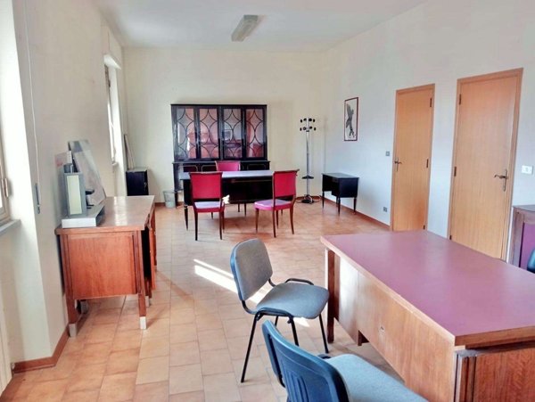ufficio in affitto ad Arezzo