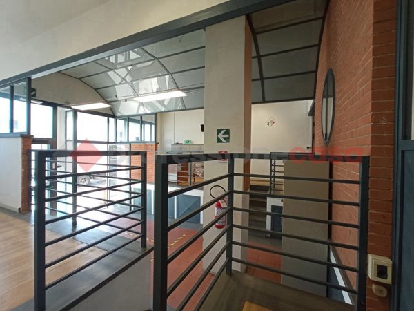 locale commerciale in affitto ad Arezzo