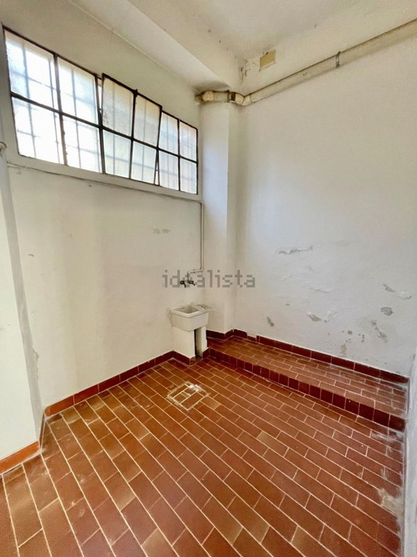 locale commerciale in affitto ad Arezzo