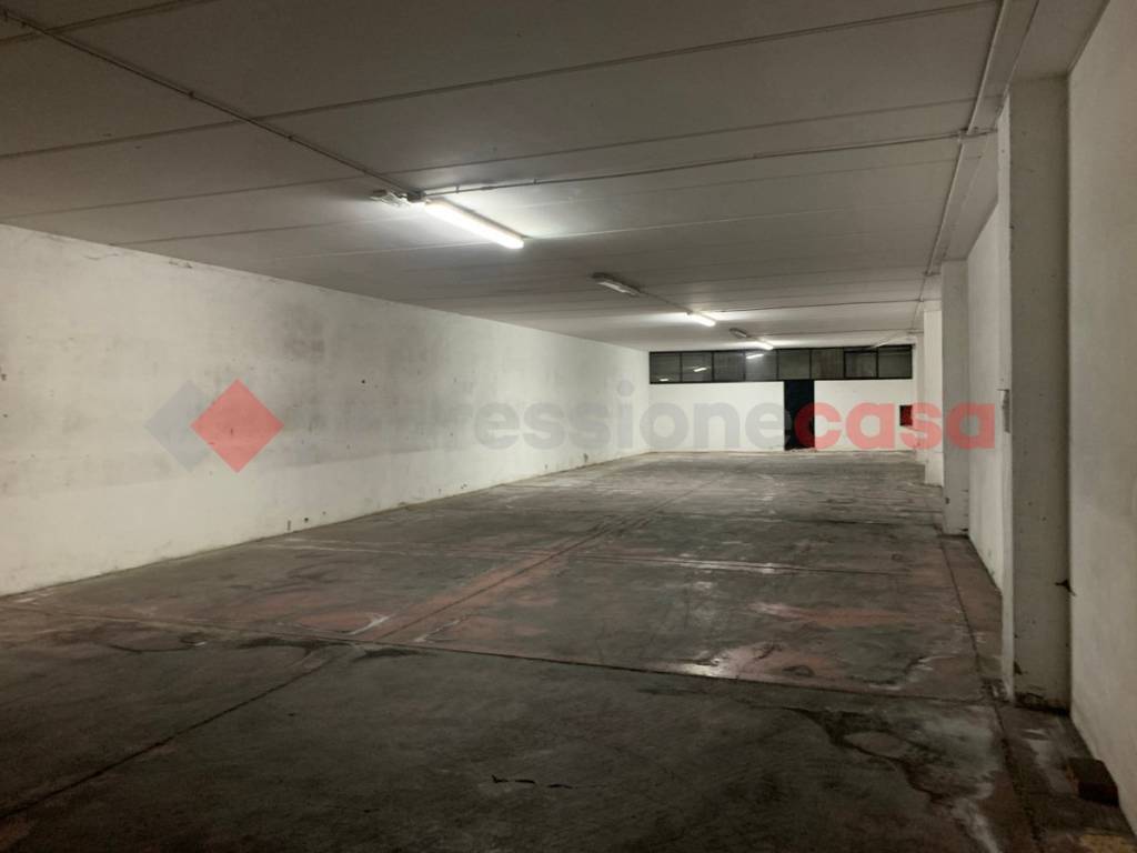 locale di sgombero in affitto ad Arezzo