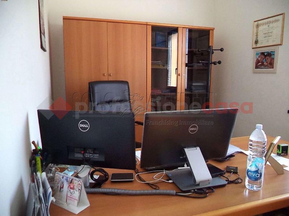 ufficio in affitto ad Arezzo in zona Centro Città