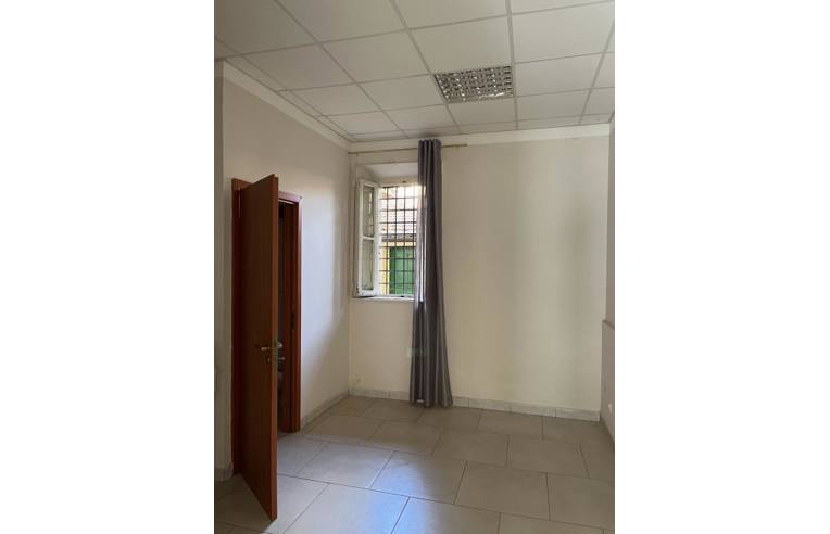 ufficio in affitto ad Arezzo in zona Centro Città