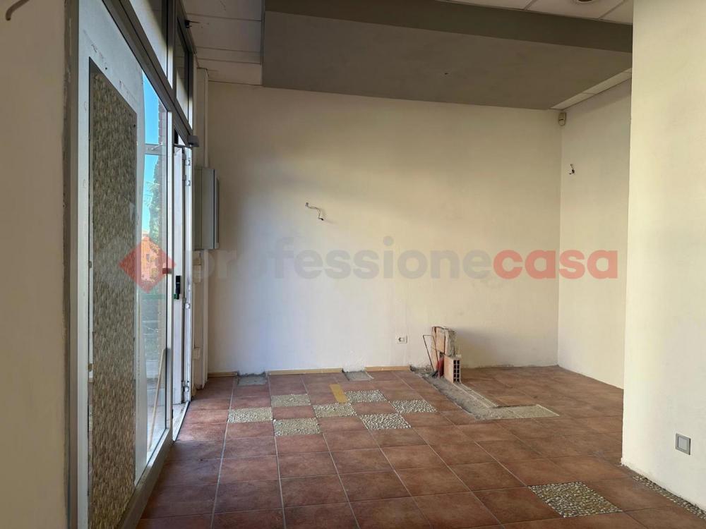 locale di sgombero in affitto ad Arezzo