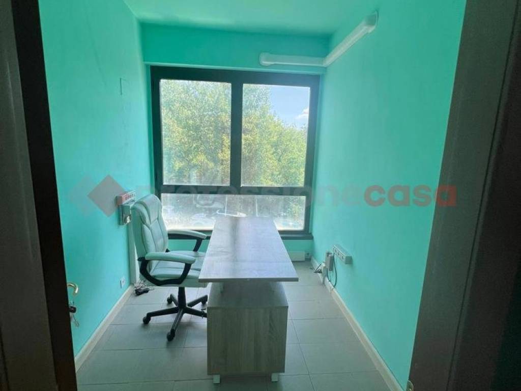 ufficio in affitto ad Arezzo in zona Fiorentina