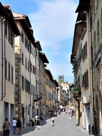 locale commerciale in affitto ad Arezzo in zona Centro Città