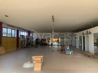 locale commerciale in affitto ad Arezzo in zona Pescaiola