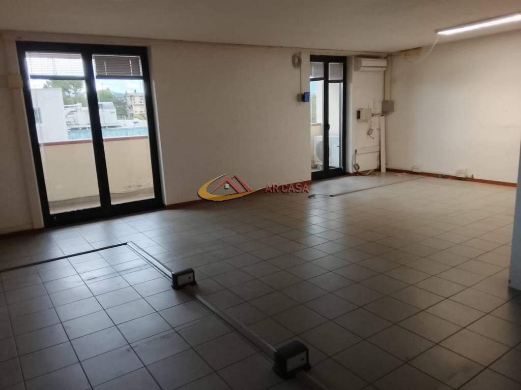 ufficio in affitto ad Arezzo in zona San Leo