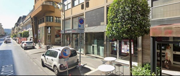 locale commerciale in affitto ad Arezzo in zona Centro Città
