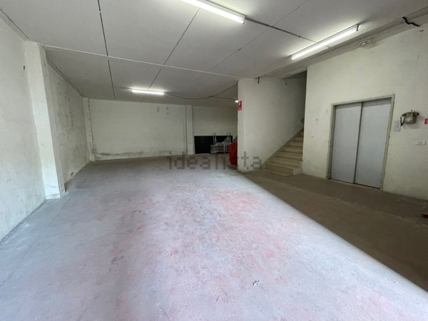 ufficio in affitto ad Arezzo in zona I Sadotti