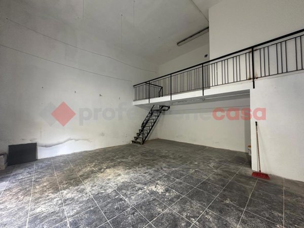 locale commerciale in affitto ad Arezzo in zona Centro Città