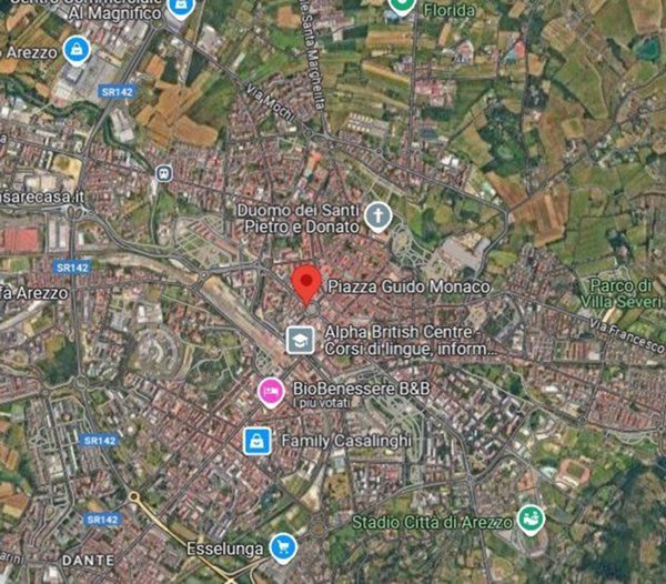locale commerciale in affitto ad Arezzo