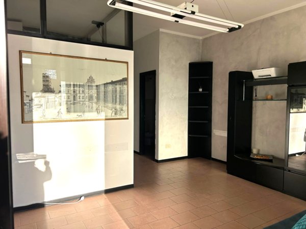 locale commerciale in affitto ad Arezzo