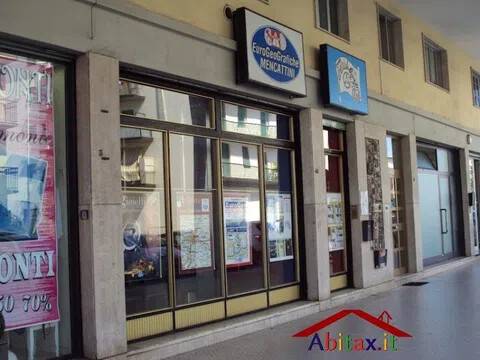 ufficio in affitto ad Arezzo