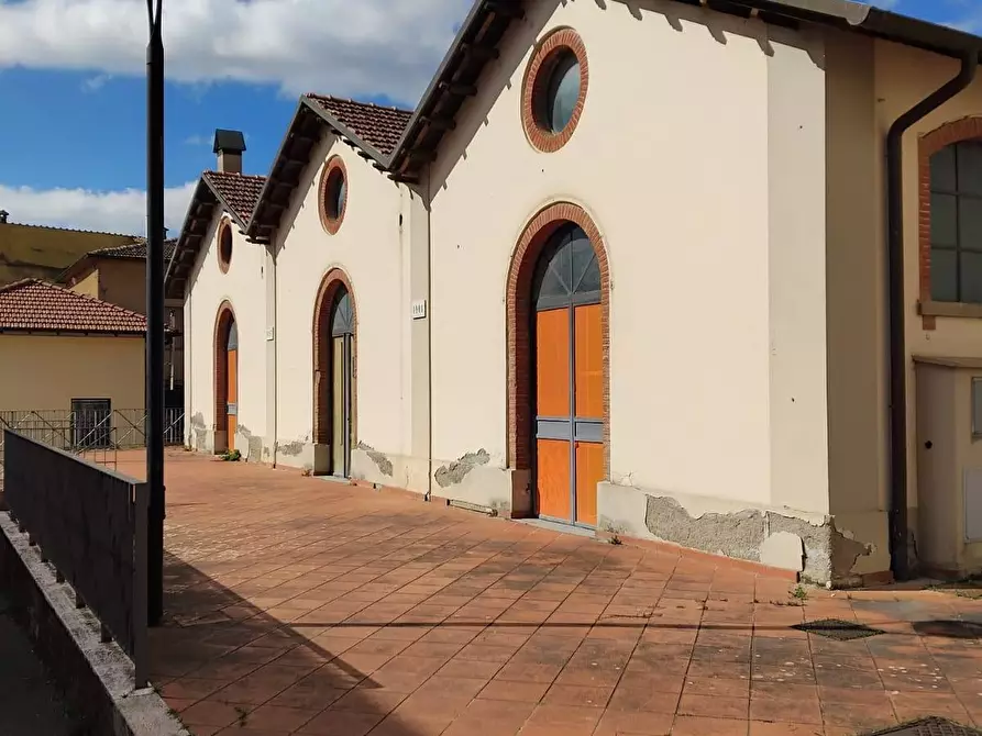 locale commerciale in affitto a Bibbiena in zona Soci