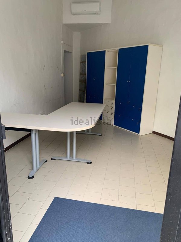 locale commerciale in affitto a Bibbiena