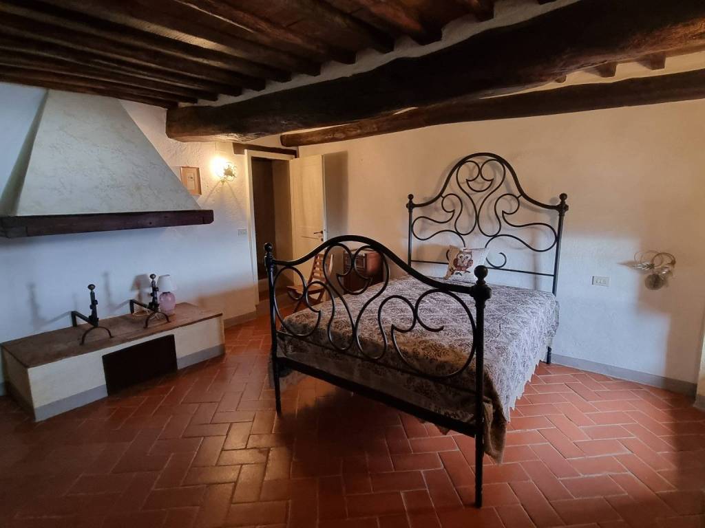 casa indipendente in affitto a Bucine in zona Cennina