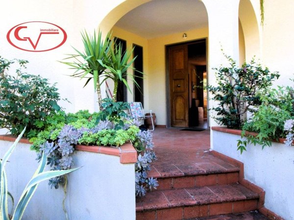 casa indipendente in affitto a Bucine