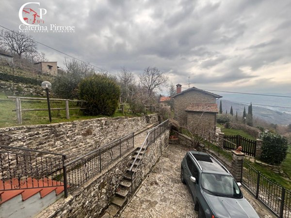 casa indipendente in affitto a Castel San Niccolò