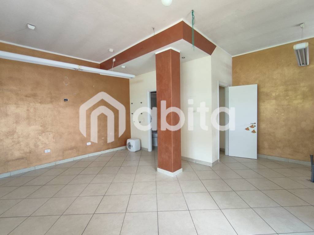negozio in affitto a Cavriglia in zona Vacchereccia