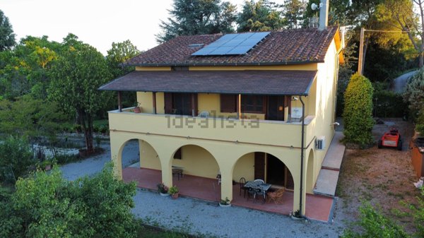 casa indipendente in affitto a Civitella in Val di Chiana